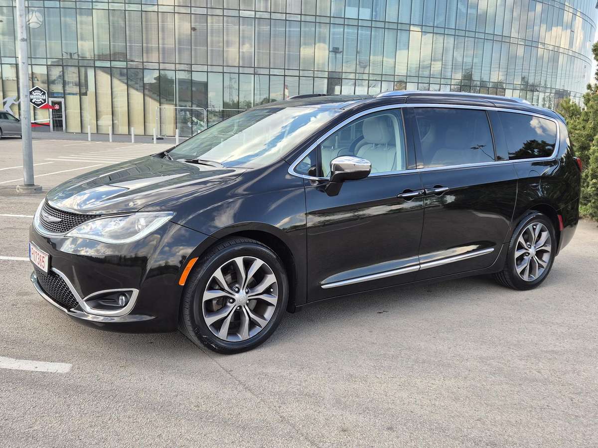 Chrysler Pacifica, 3.6 l., Минивэн