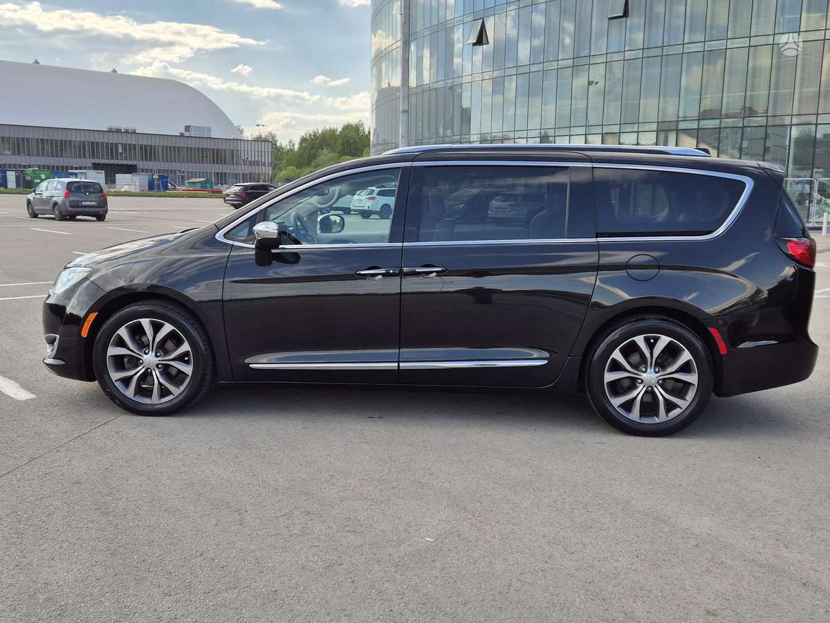 Chrysler Pacifica, 3.6 l., Минивэн