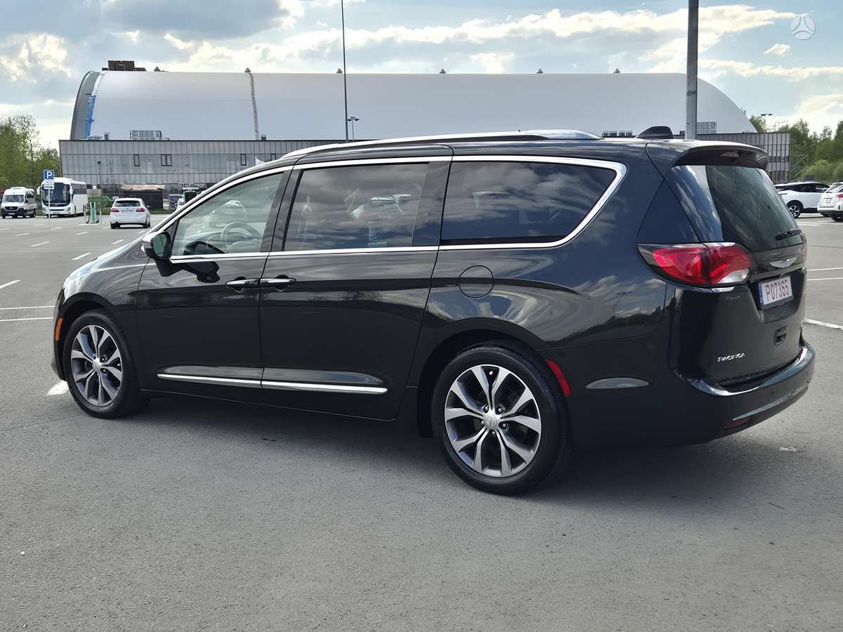Chrysler Pacifica, 3.6 l., Минивэн