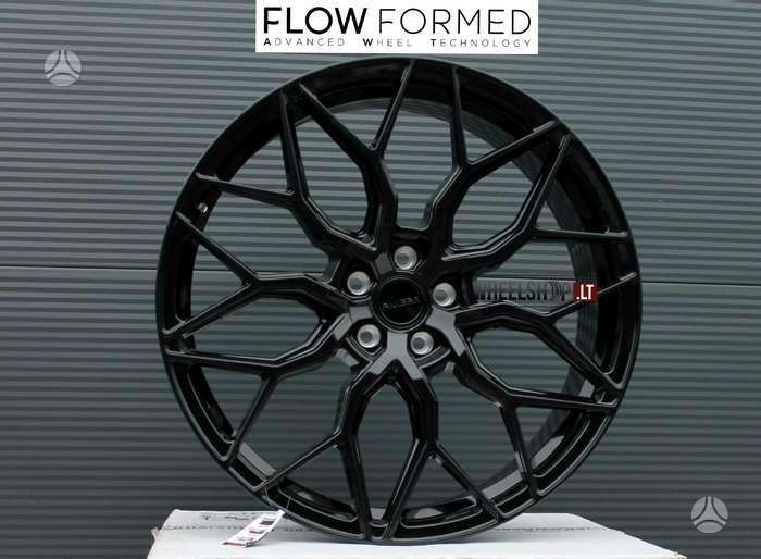 RIVIERA RF108 Gloss Black Flow Formed, light alloy, R22