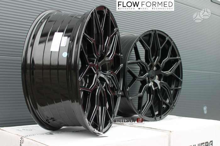 RIVIERA RF108 Gloss Black Flow Formed, легкосплавные , R22