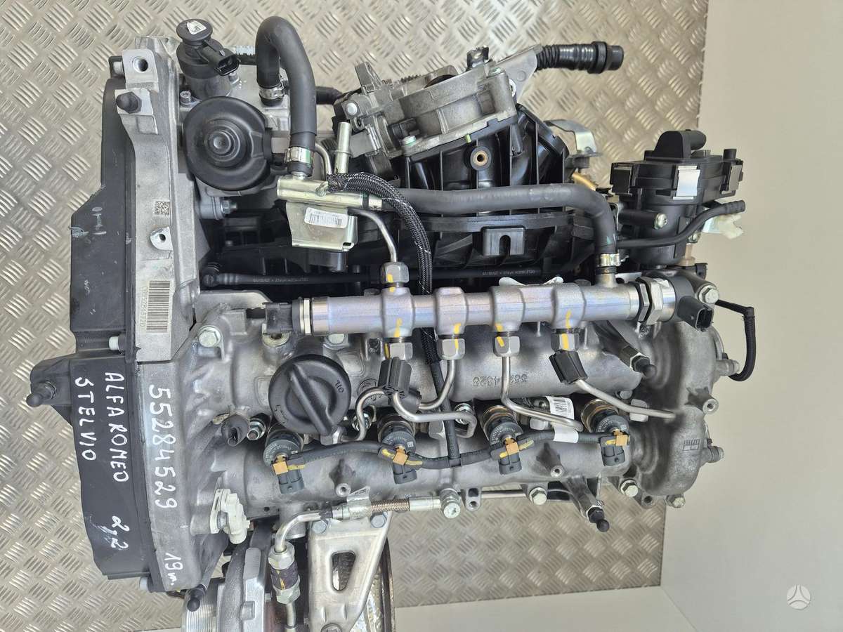 Alfa Romeo Stelvio, 55284529, двигатель