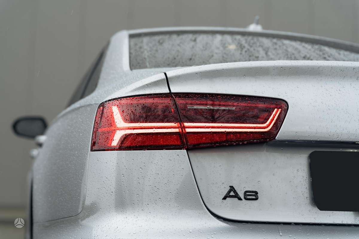 Audi A6, 3.0 l., Седан