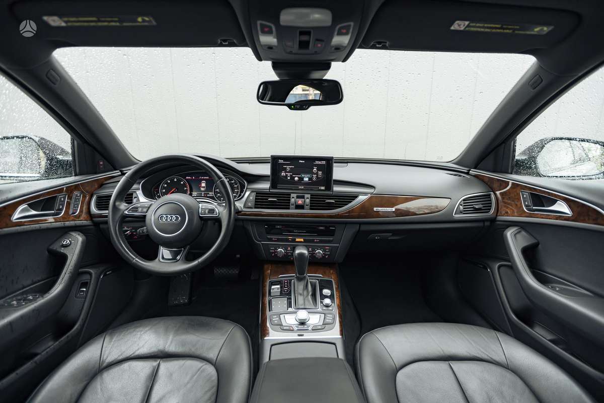 Audi A6, 3.0 l., Седан