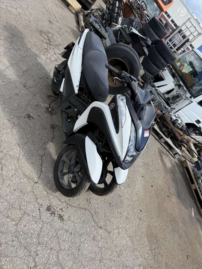 Yamaha Tricity 125, мотороллеры / мопеды