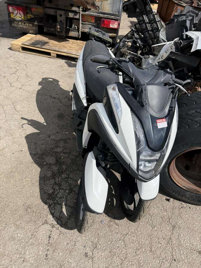 Yamaha Tricity 125, мотороллеры / мопеды