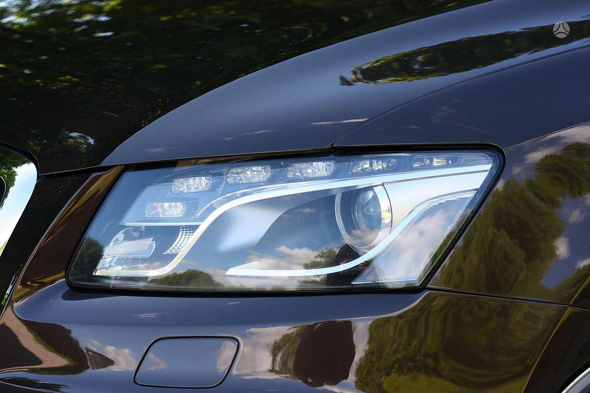 Audi Q5, 3.0 l., Внедорожник / Кроссовер