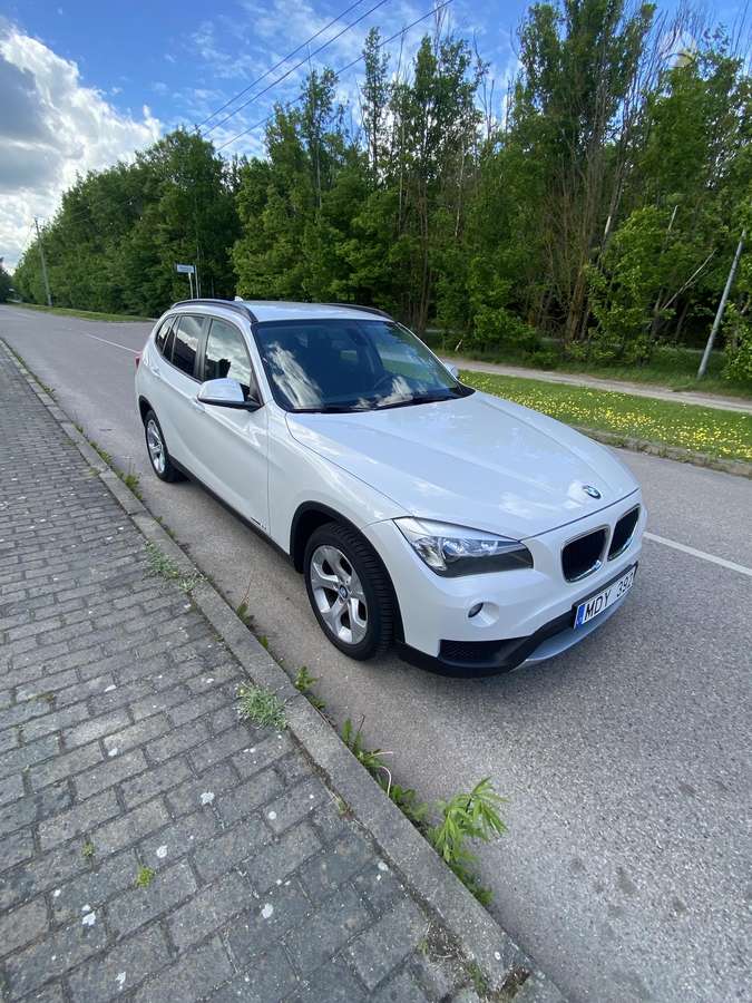 BMW X1, 2.0 l., Хэтчбек