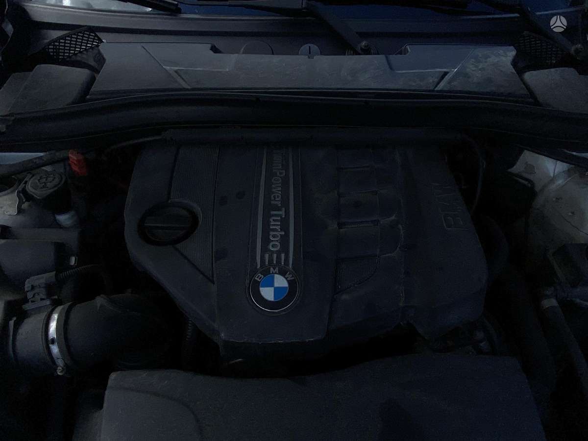 BMW X1, 2.0 l., hatchback