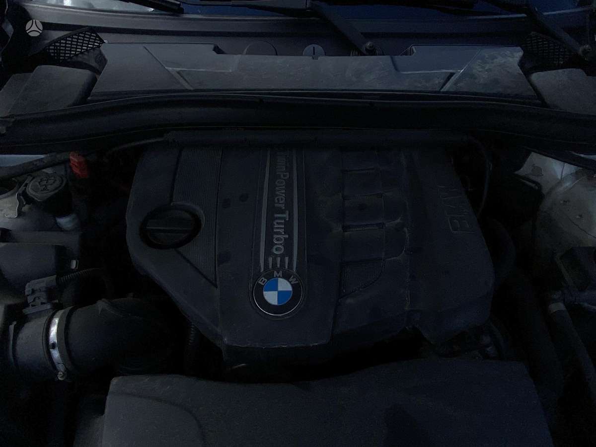 BMW X1, 2.0 l., Хэтчбек