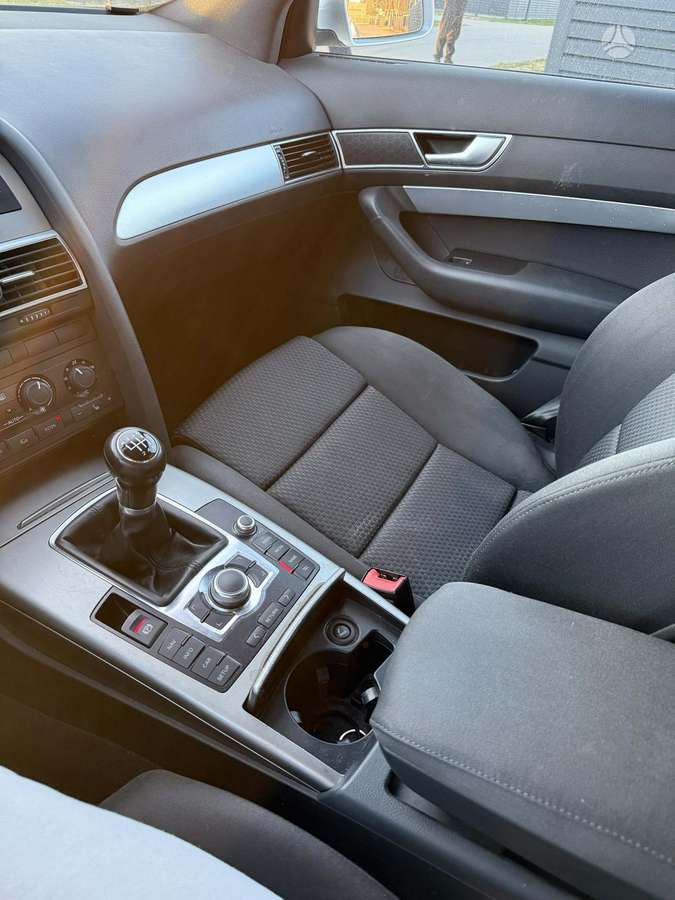 Audi A6, 2.0 l., Универсал