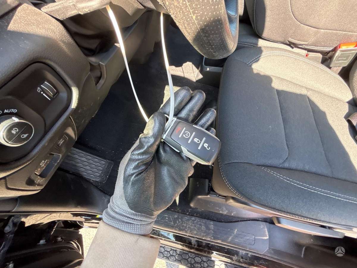 Dodge Ram, 3.0 l., Пикап