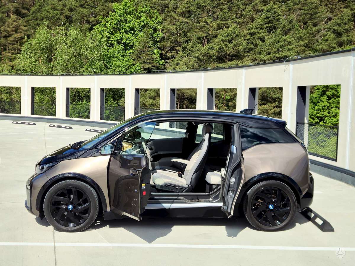 BMW i3s, hatchback