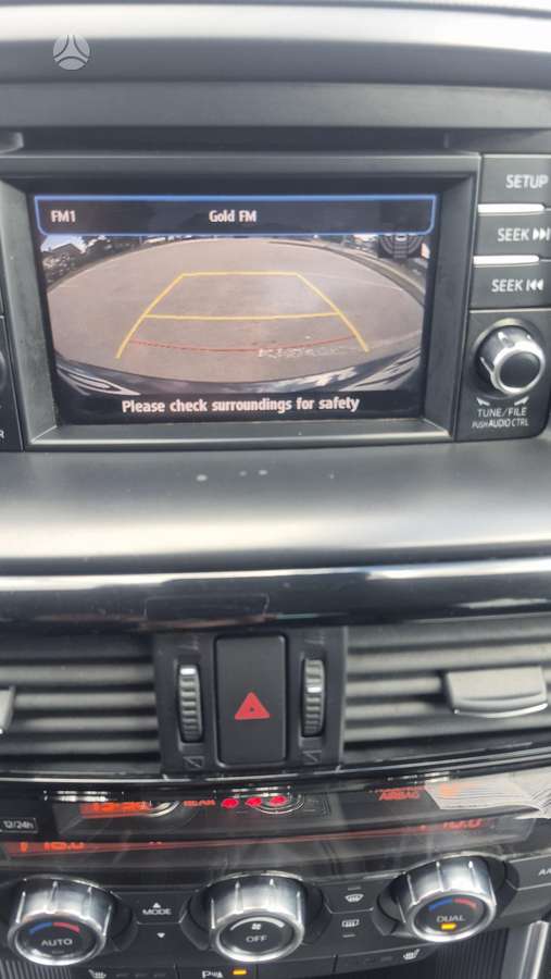Mazda CX-5, 2.2 l., off-road / crossover
