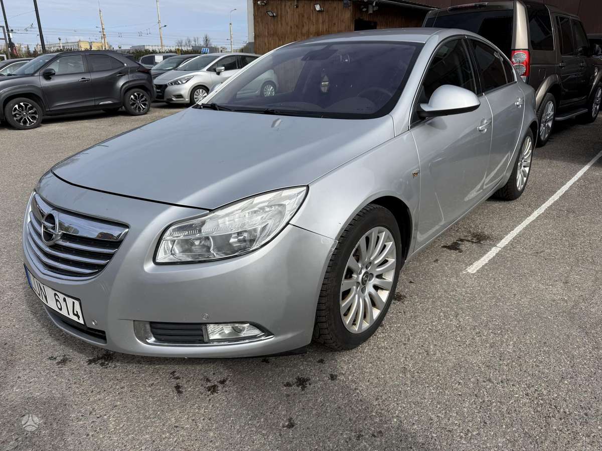 Opel Insignia, 2.0 l., Хэтчбек