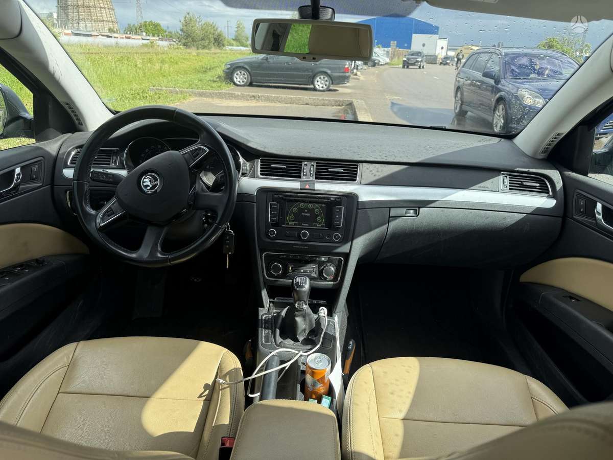 Skoda Superb, 1.6 l., Универсал