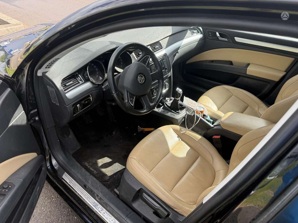 Skoda Superb, 1.6 l., wagon
