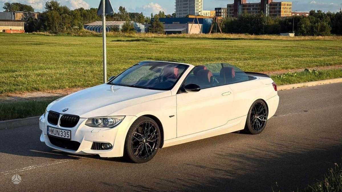 BMW 335, 3.5 l., convertible