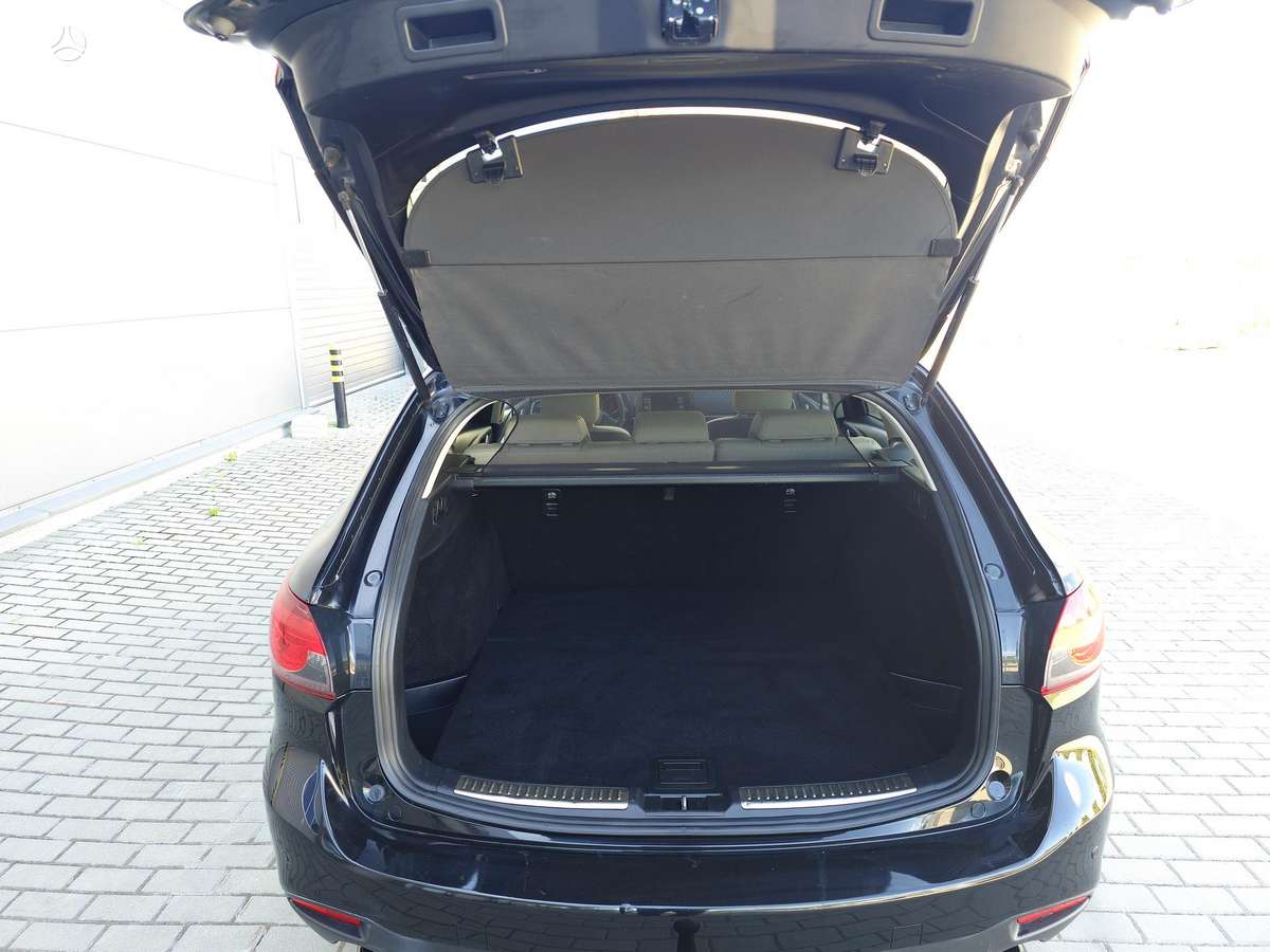 Mazda 6, 2.2 l., wagon