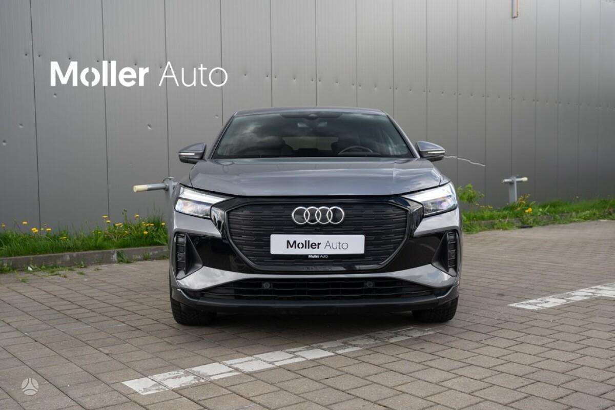 Audi Q4 e-tron, off-road / crossover