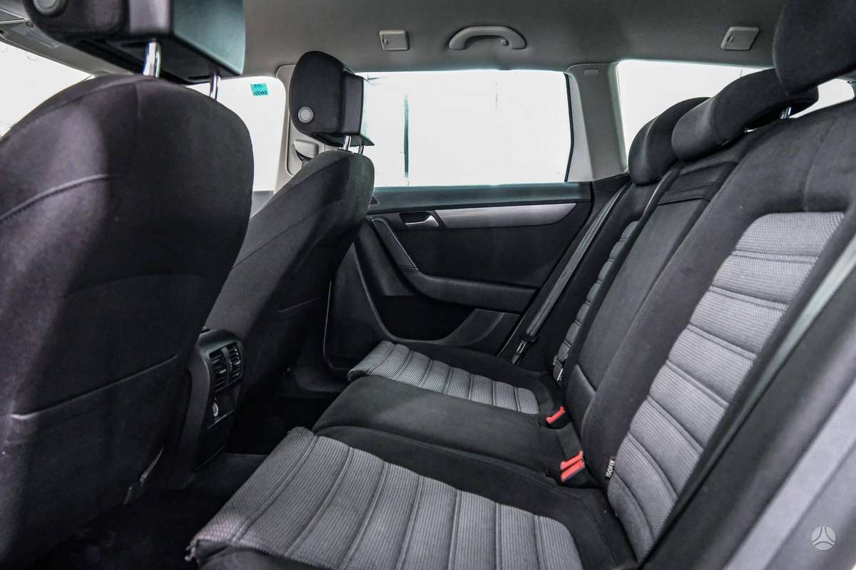 Volkswagen Passat, 2.0 l., Универсал