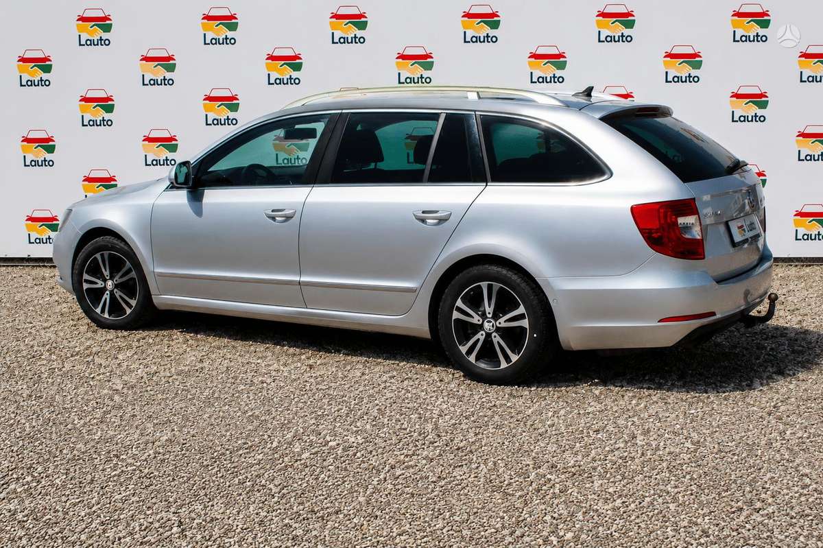 Skoda Superb, 1.6 l., Универсал