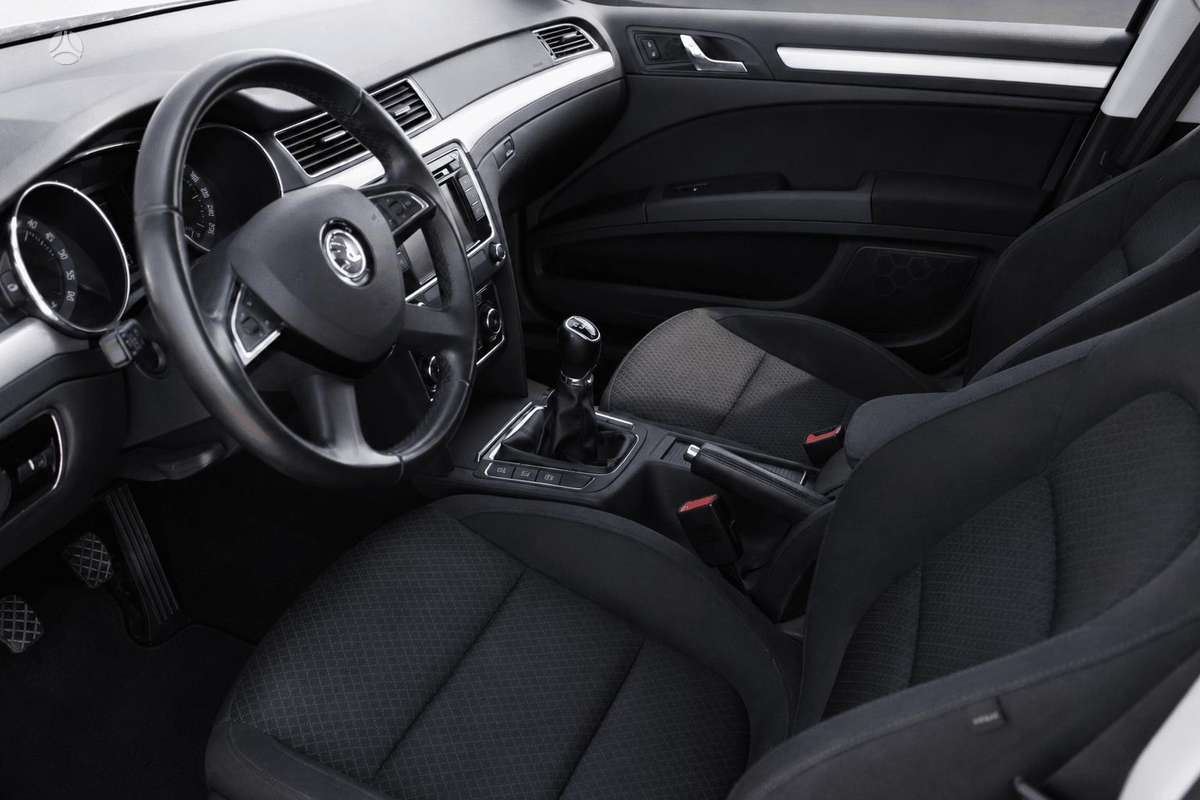 Skoda Superb, 1.6 l., Универсал