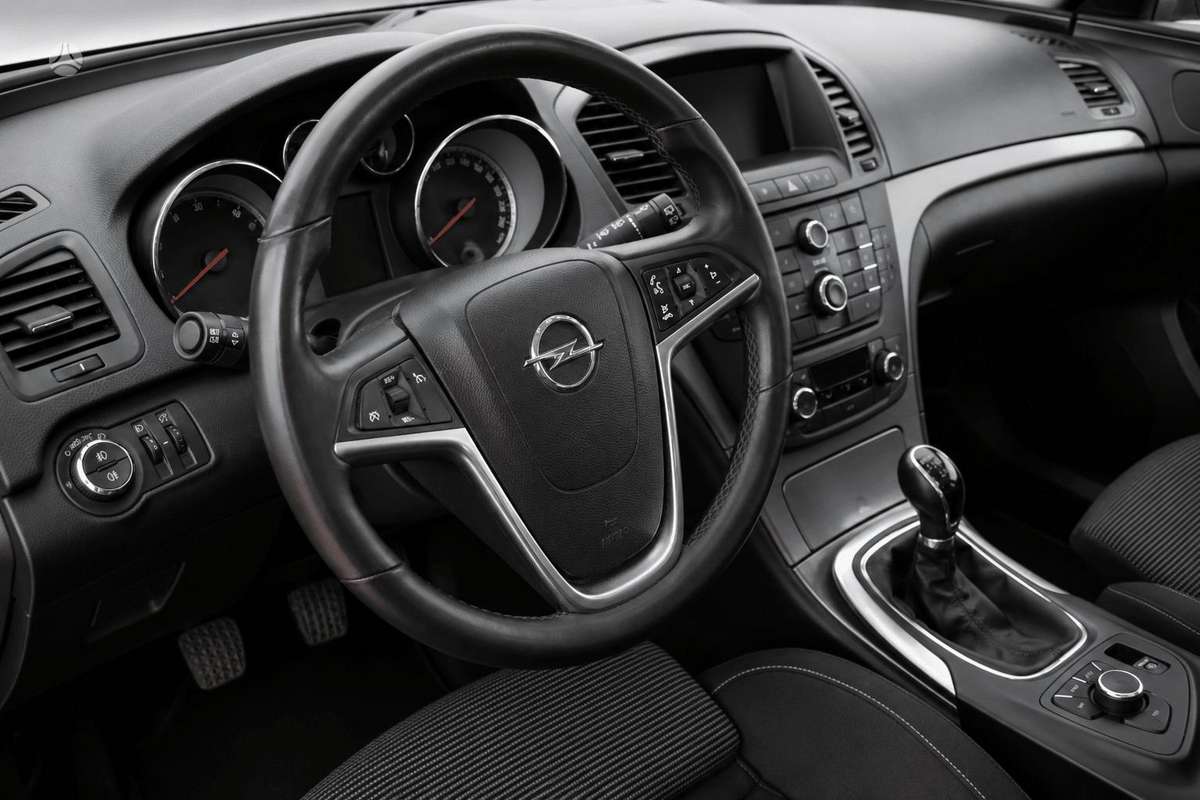 Opel Insignia, 2.0 l., Универсал