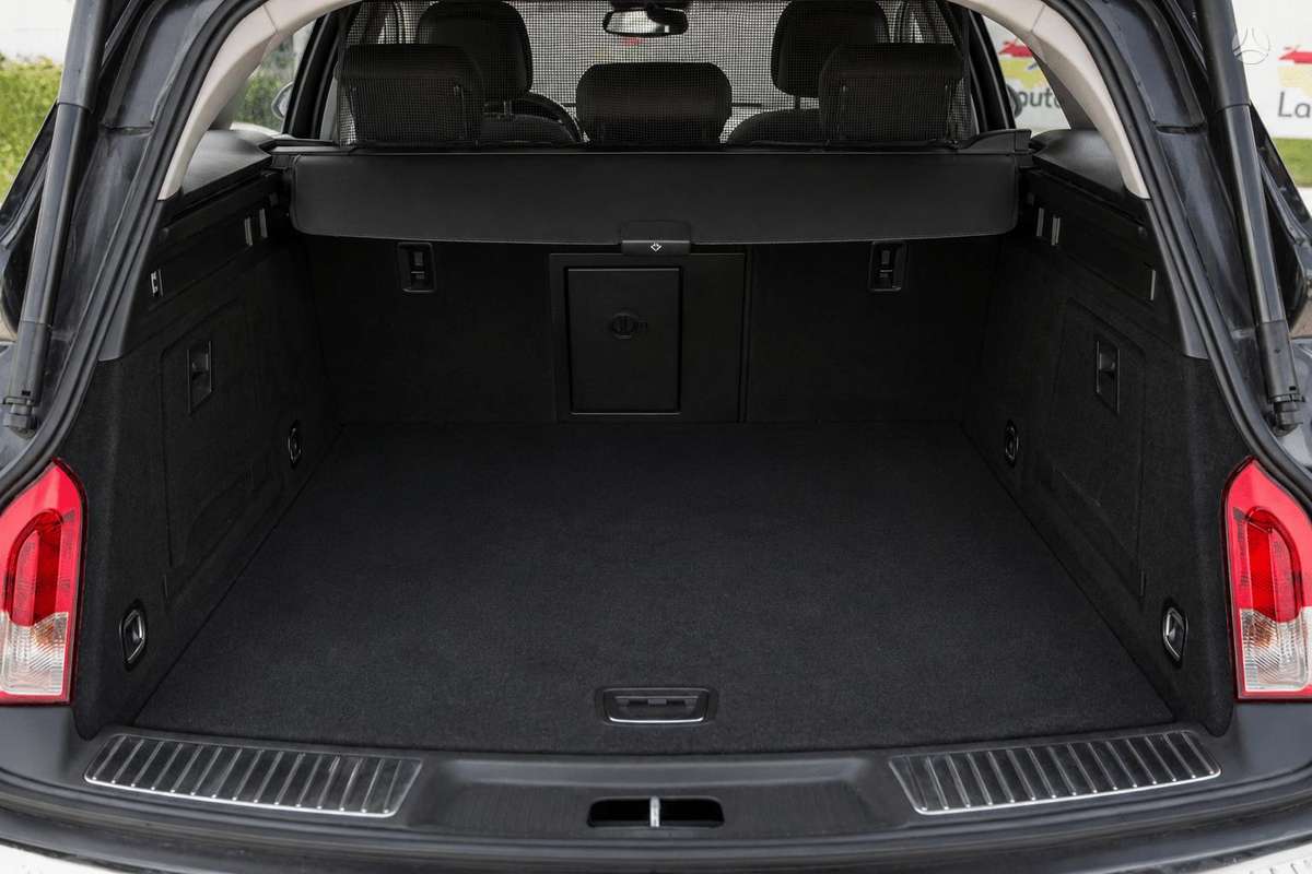 Opel Insignia, 2.0 l., wagon