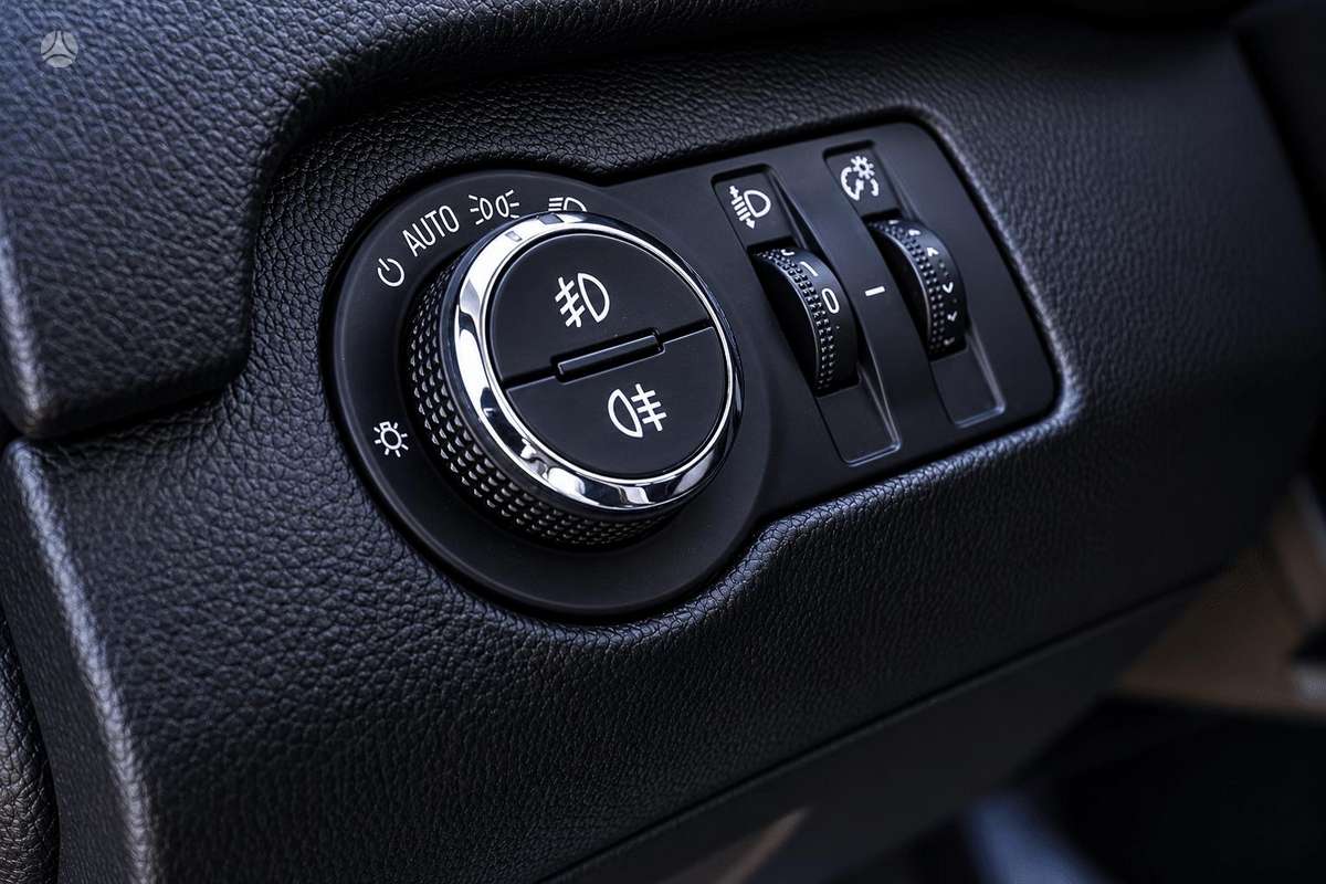Opel Insignia, 2.0 l., Универсал