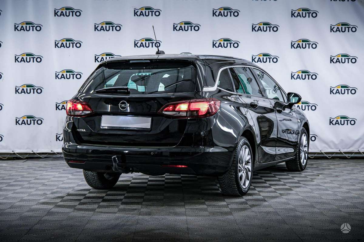 Opel Astra, 1.2 l., Универсал