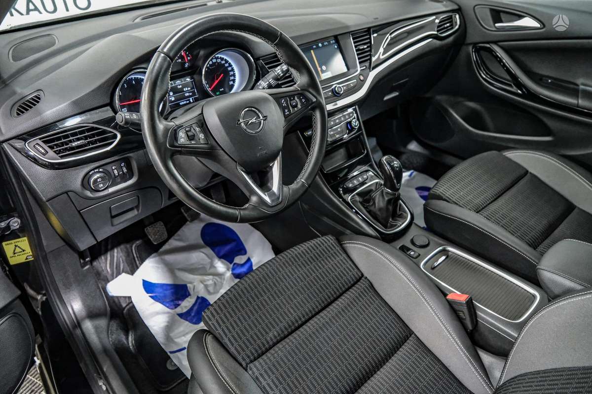 Opel Astra, 1.2 l., Универсал