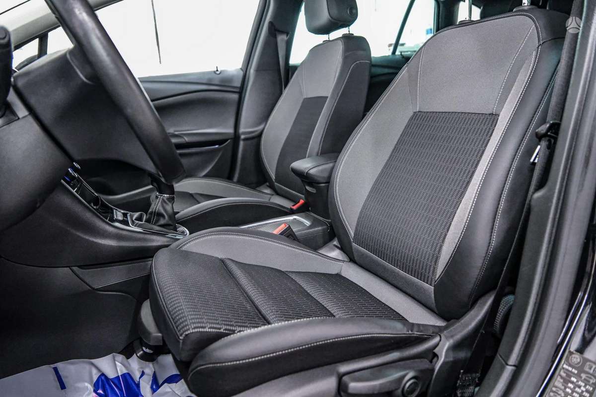 Opel Astra, 1.2 l., Универсал