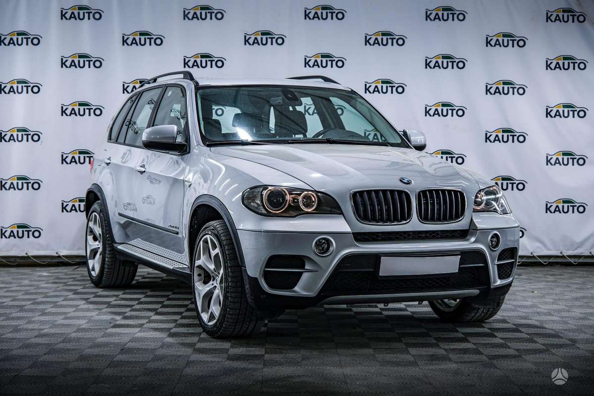 BMW X5, 3.0 l., off-road / crossover