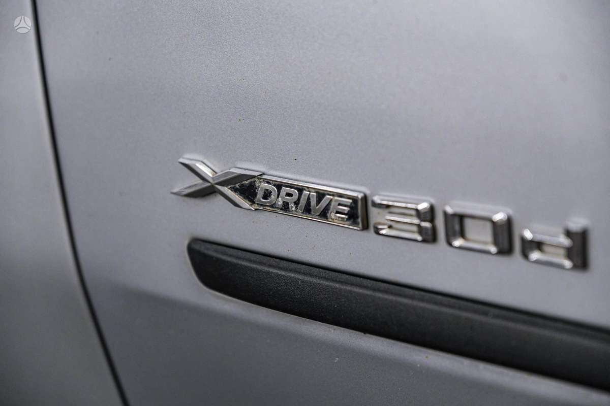 BMW X5, 3.0 l., off-road / crossover