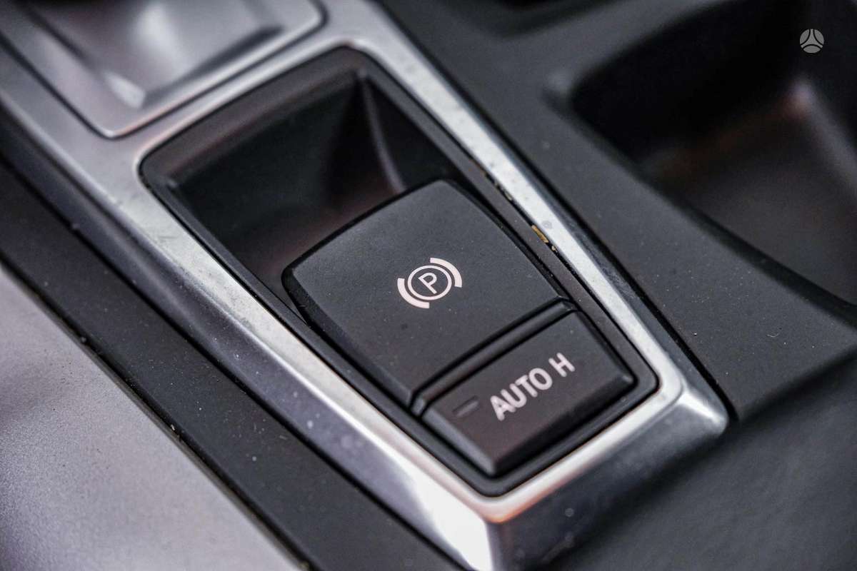 BMW X5, 3.0 l., off-road / crossover