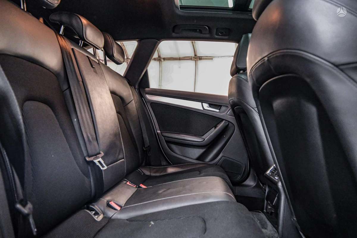 Audi A4, 1.8 l., Универсал