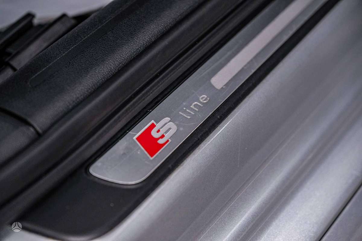 Audi A4, 1.8 l., Универсал