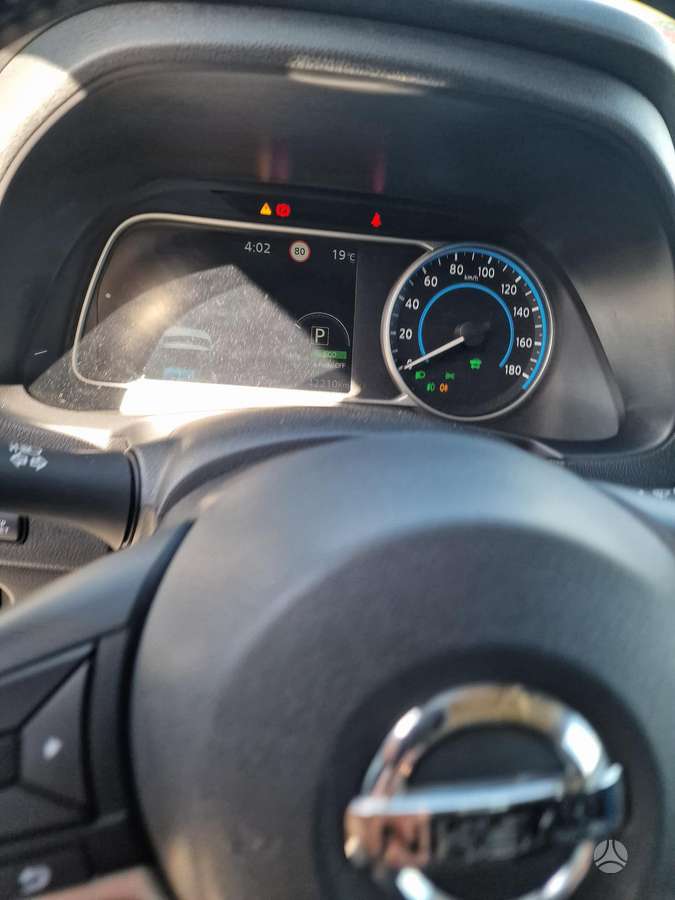 Nissan Leaf, 40 kWh, hatchback