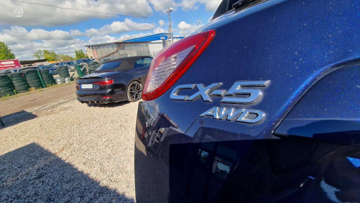 Mazda CX-5, 2.5 l., off-road / crossover