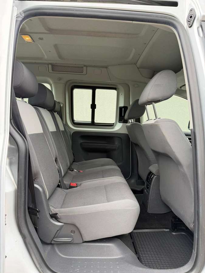 Volkswagen Caddy - 10