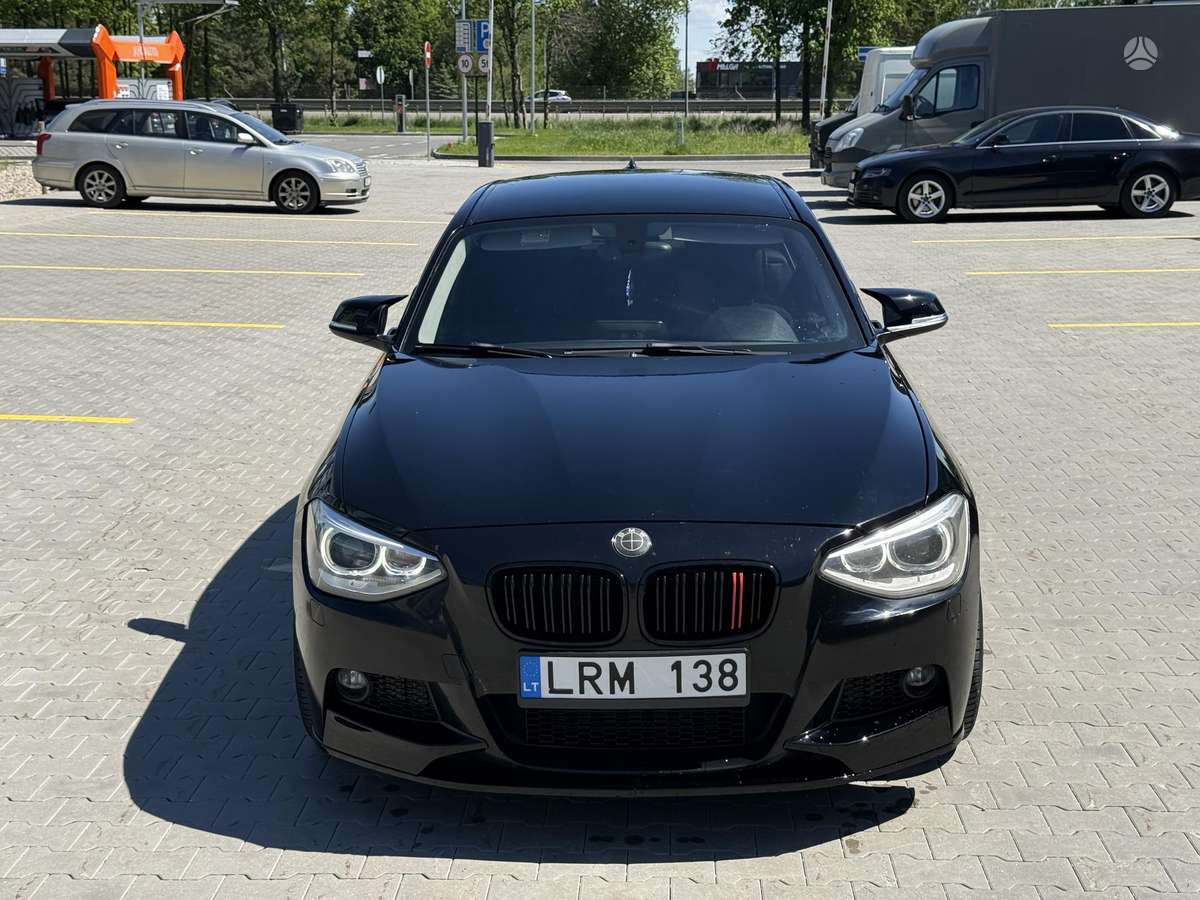 BMW 118, 2.0 l., hatchback