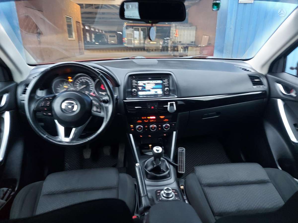 Mazda CX-5, 2.2 l., Внедорожник / Кроссовер