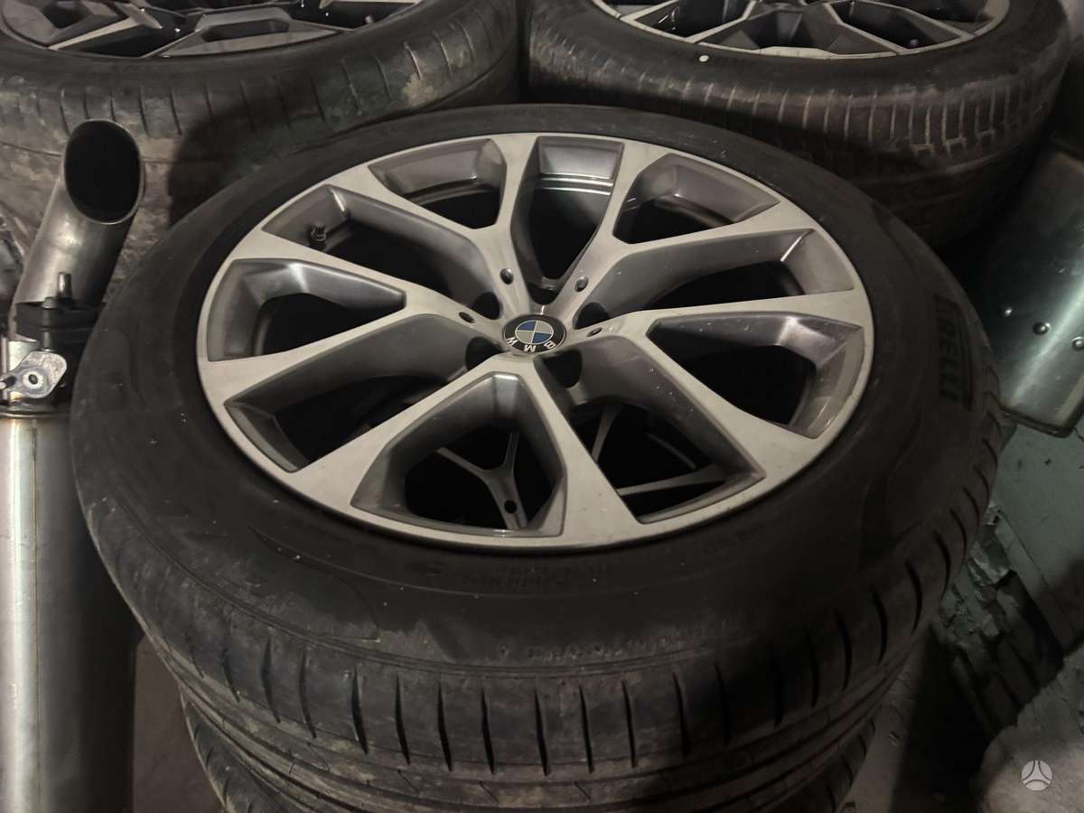 BMW X5, light alloy, R20
