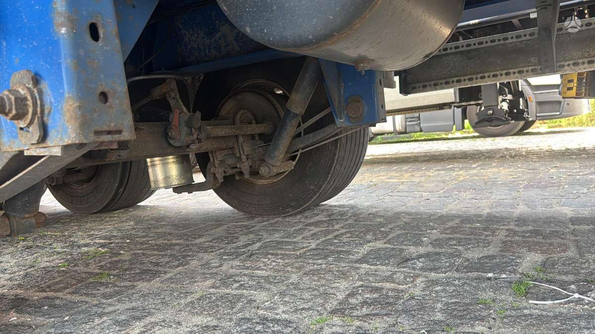 Krone Mega, užuolaidinės / tentinės