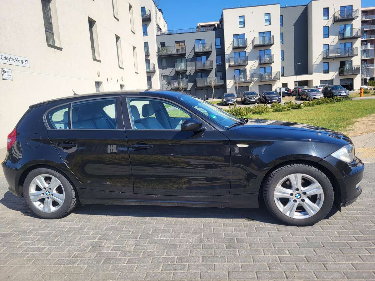 BMW 116, 1.6 l., Хэтчбек
