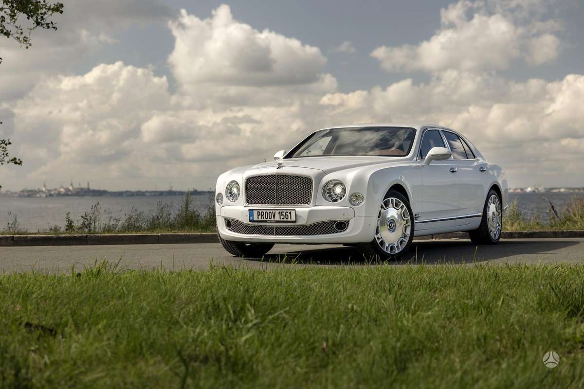 Bentley Mulsanne, saloon / sedan