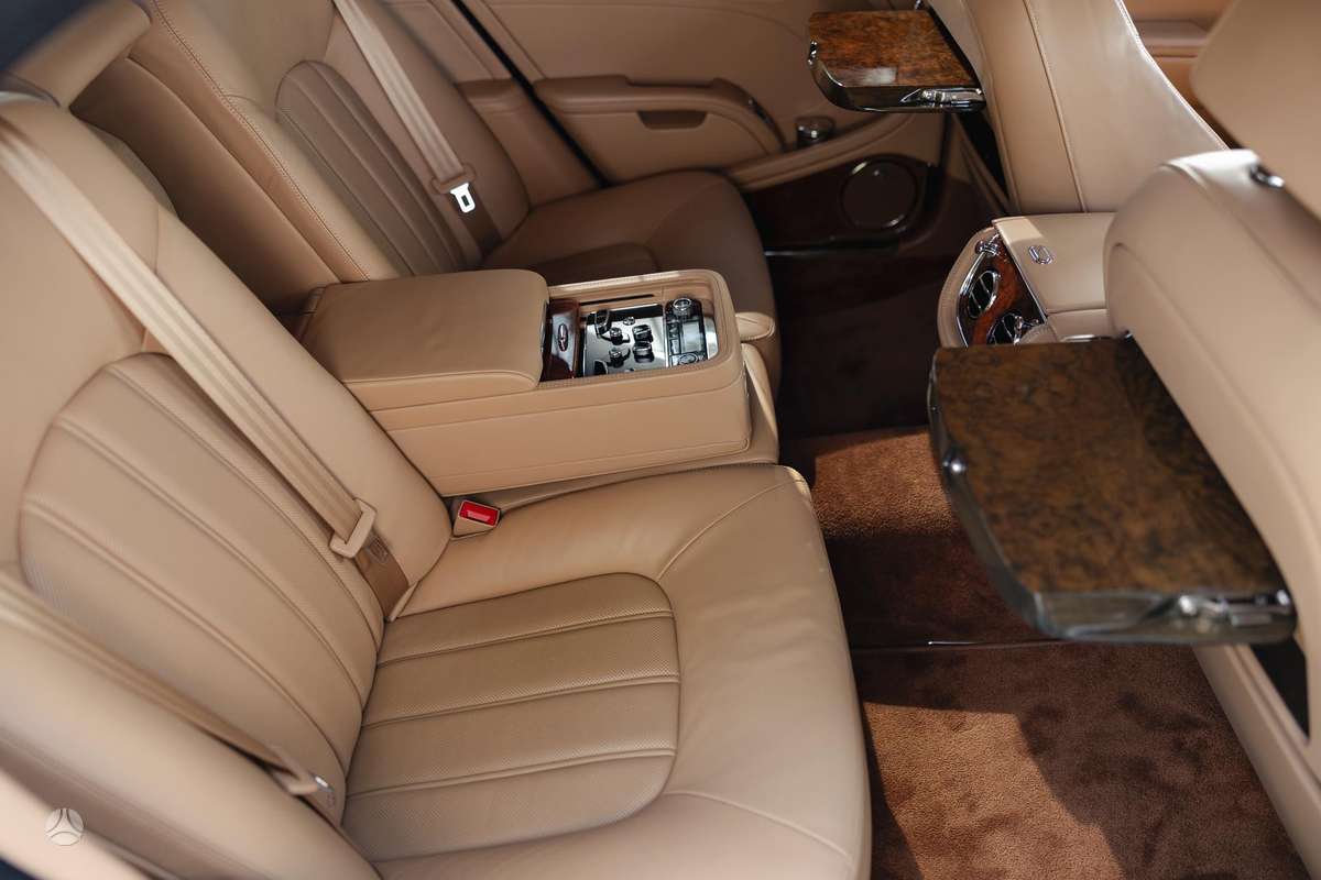 Bentley Mulsanne, sedanas