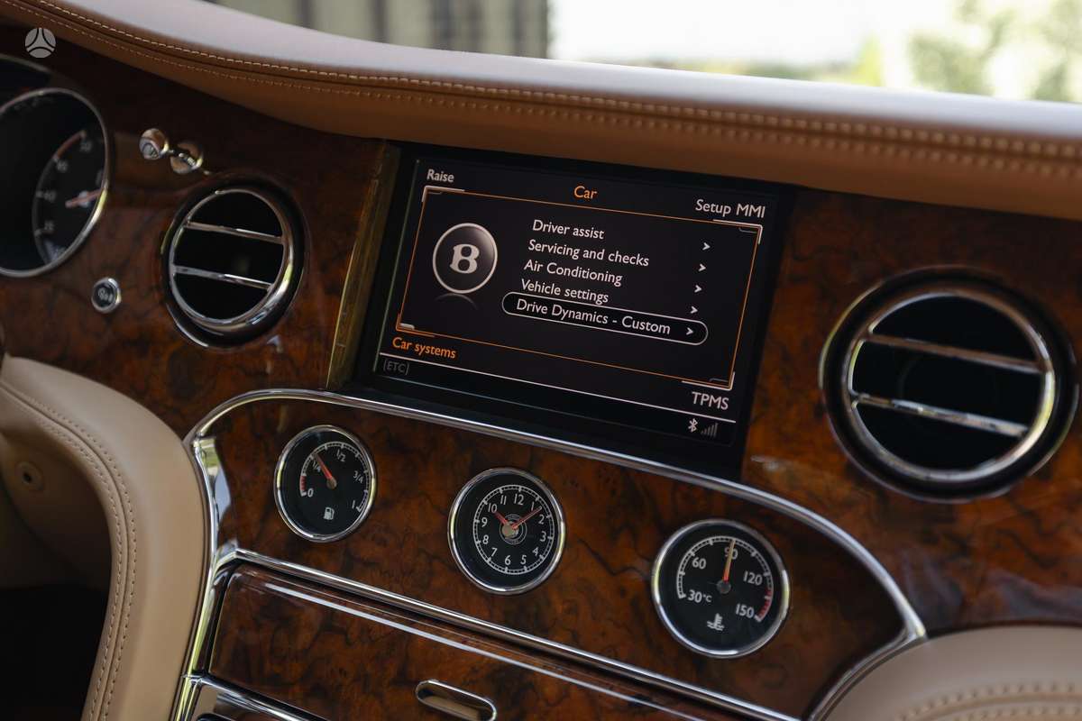 Bentley Mulsanne, sedanas