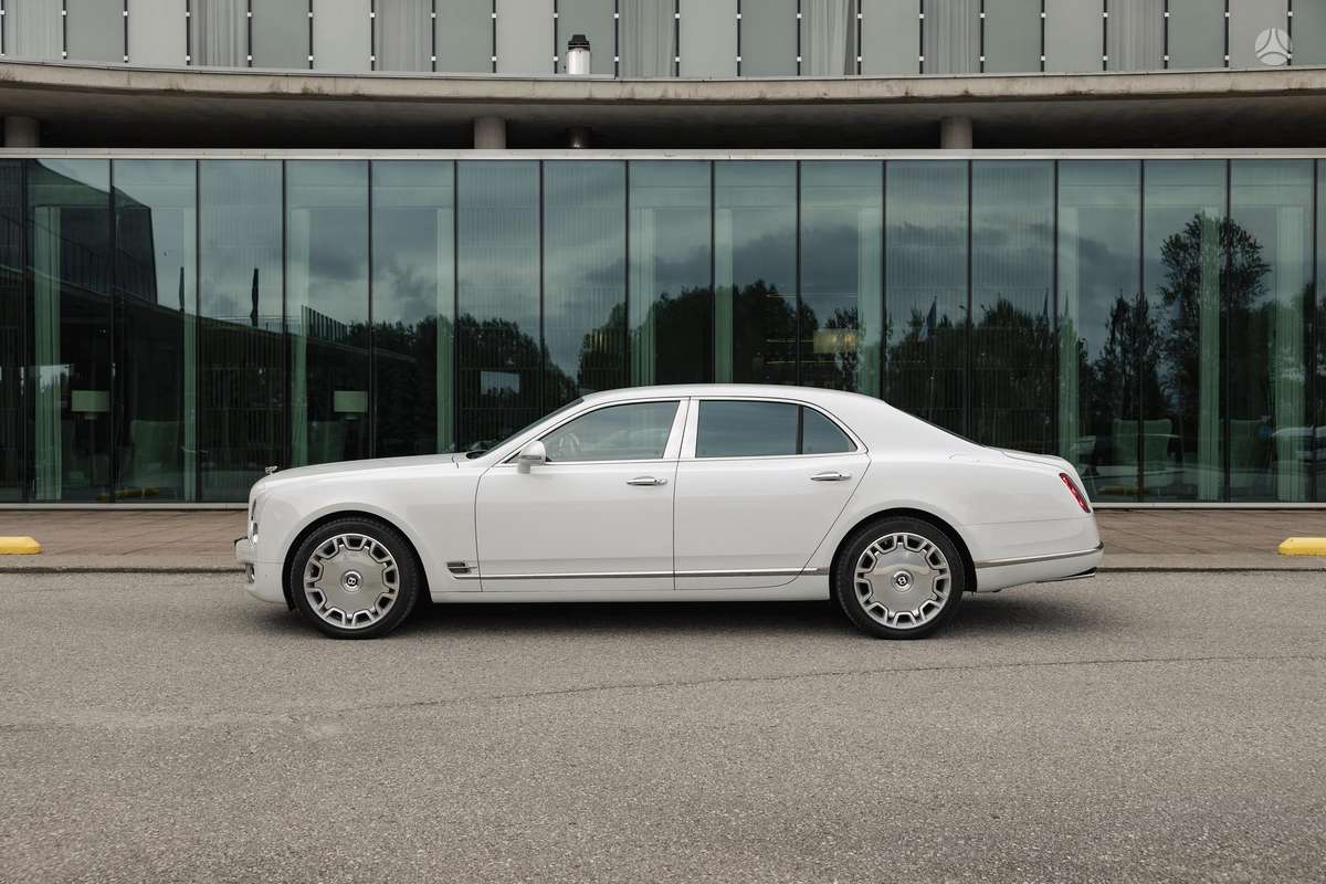 Bentley Mulsanne, sedanas